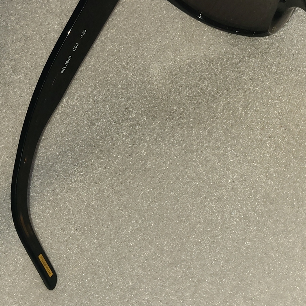 Nina Ricci sunglasses - Picture 5 of 7